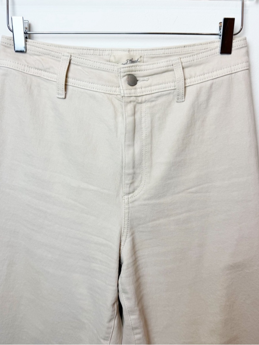 Universal Thread | Wide Leg Ankle Jeans Trousers in Cream - Picture 3 of 7